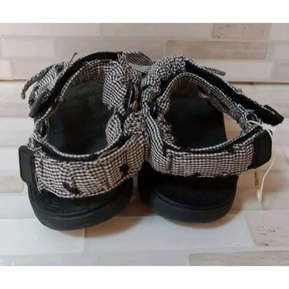 Zara Girl Toddler Black White Check Heart Print Sandals Size 7 (23)‎